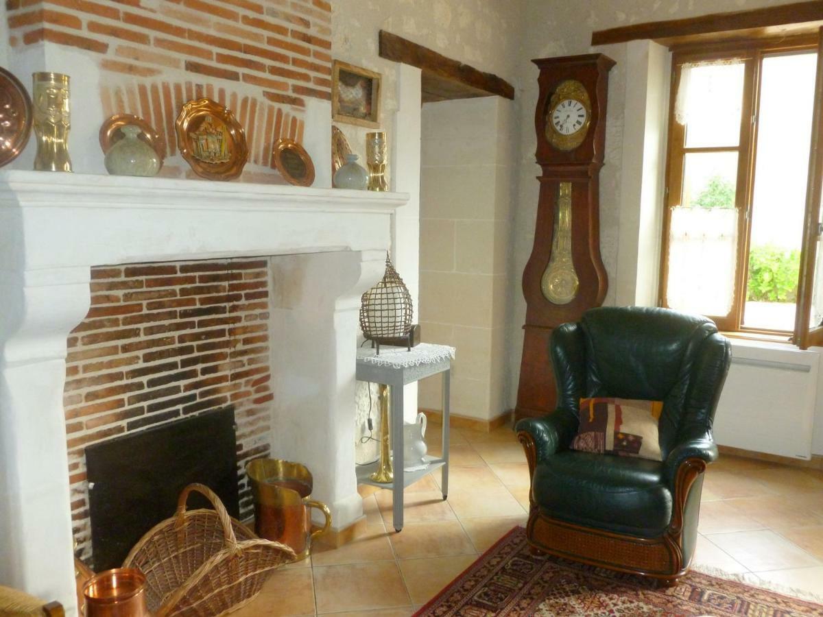 Gite "La Bournilliere" Vicq-sur-Nahon Exterior foto